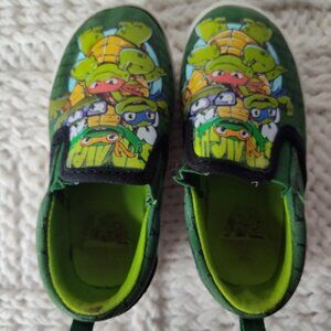Teenage Mutant Ninja Turtles Toddler Boy's Casual Slip-on Shoes Size 7